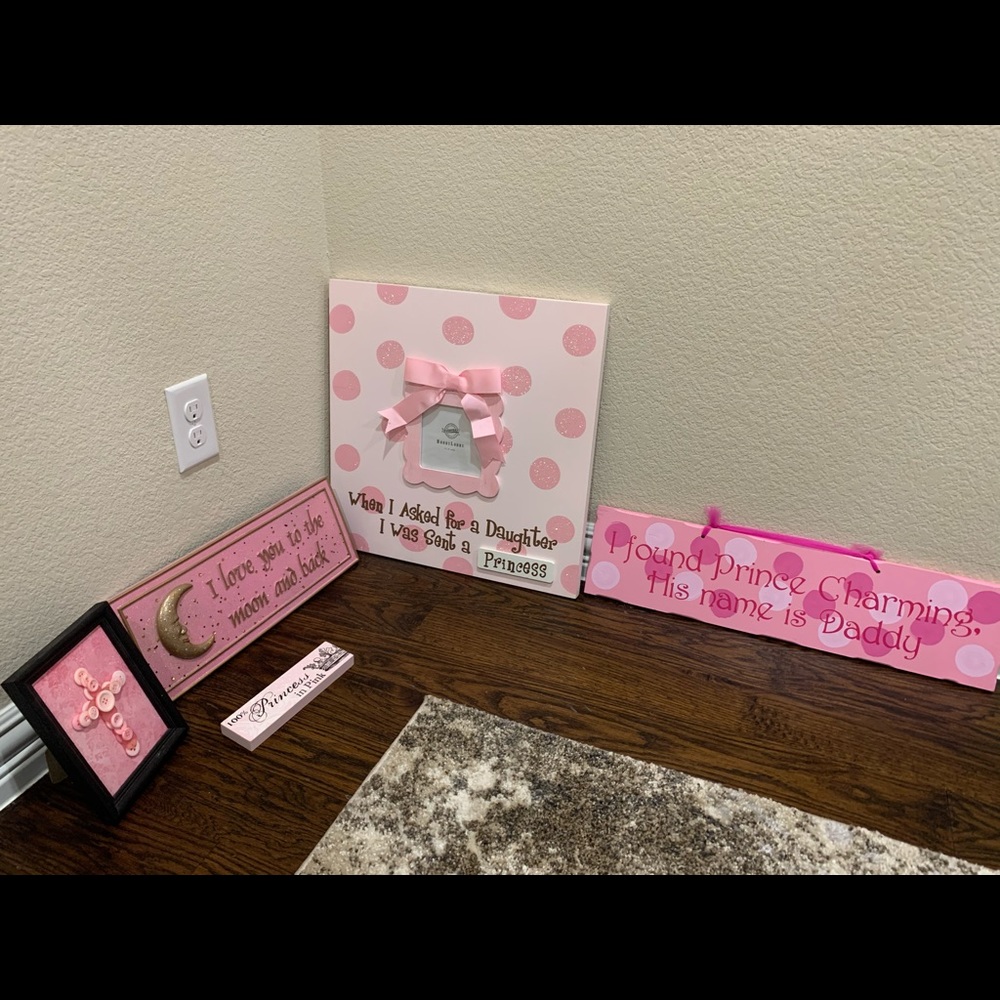 Girls Room decor
